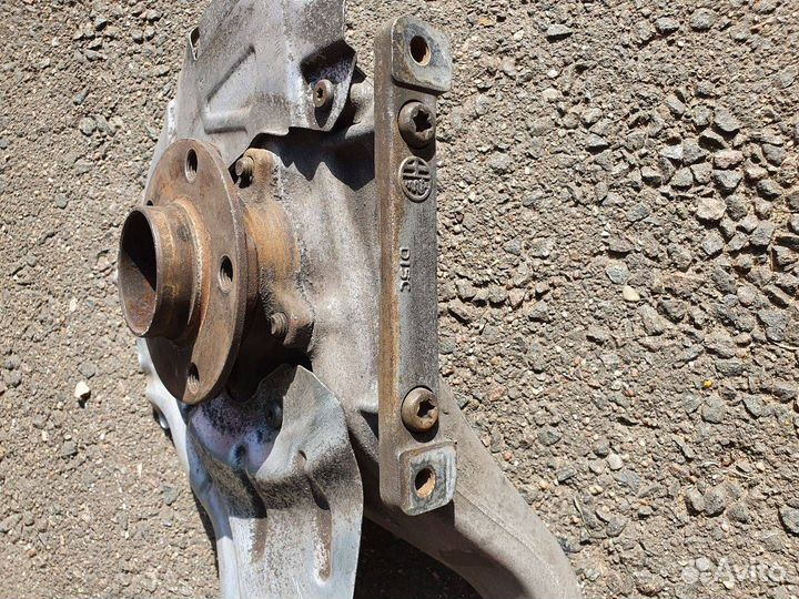 Кулак передний правый Alfa Romeo Stelvio 949 2018