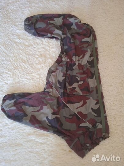 Комбинезон- дождевик для собак крупных пород