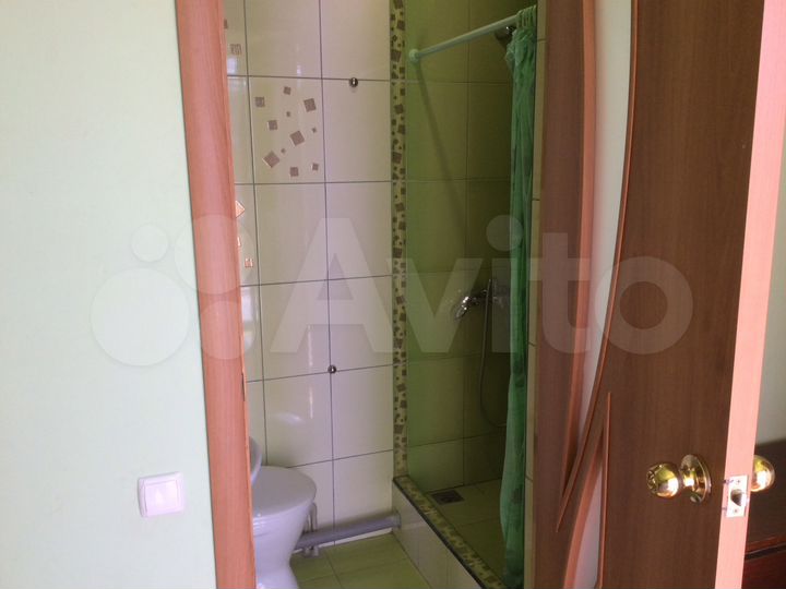 Комната 20 м² в 5-к., 3/3 эт.