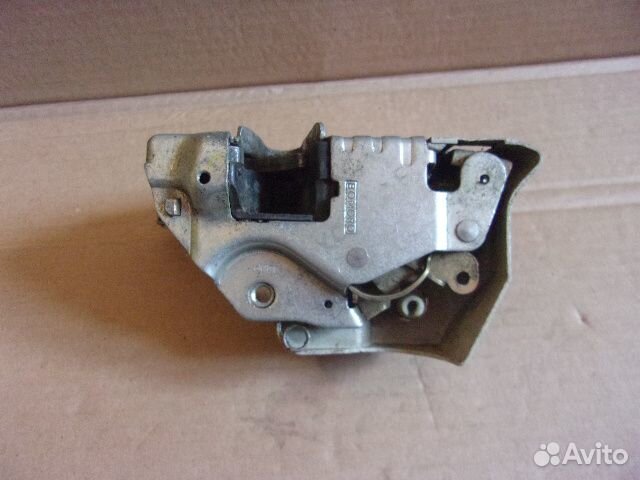 Мерседес 190 W201, 85г. замок задний левый