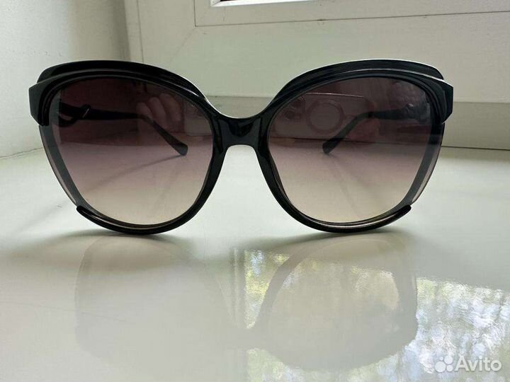 Солнцезащитные очки женские