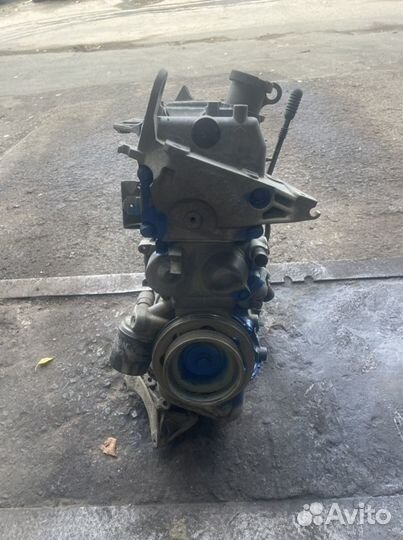 Renault kangoo 1 Двигатель в обвесе