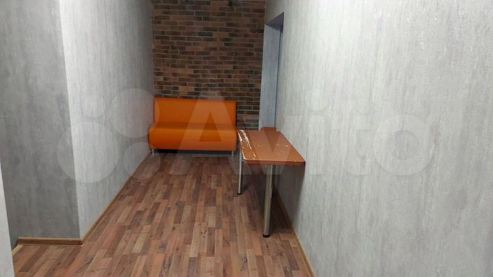 Здание, 330 м²