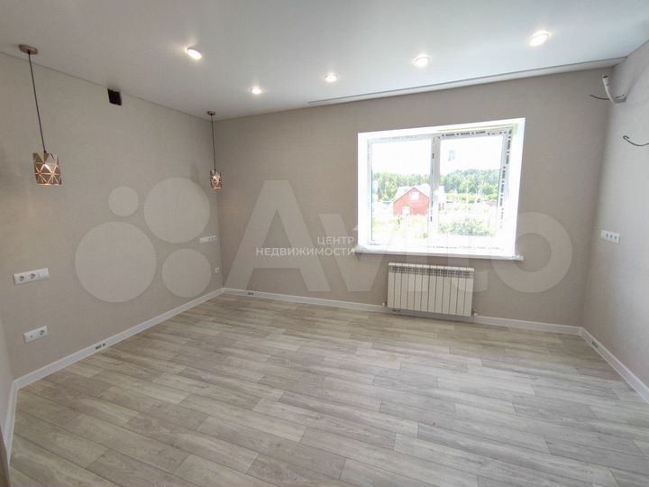 Коттедж 171,2 м² на участке 8 сот.