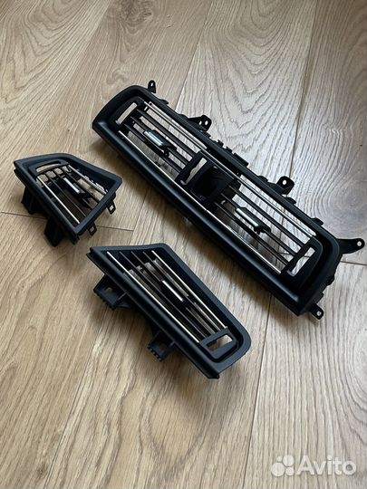 Комплект Передних Дефлекторов BMW F10 5 серия