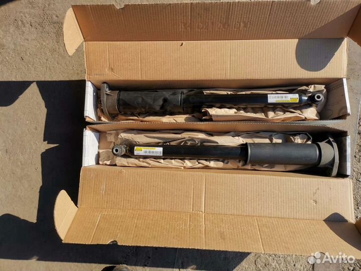 Амортизаторы задние для Mercedes Benz e200 w 213