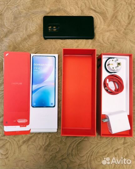 OnePlus 8 Pro, 12/256 ГБ