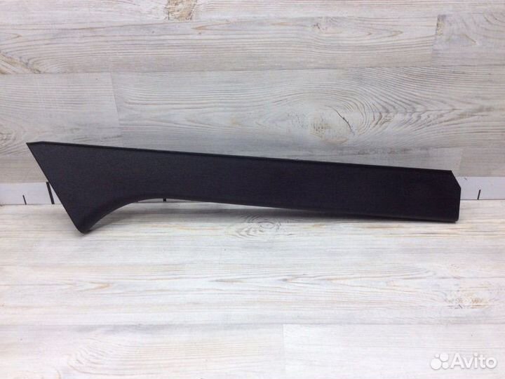 Обшивка стойки задняя правая Kaiyi E5 седан пробег