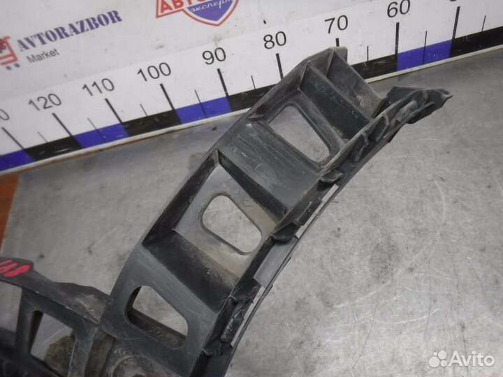 Кронштейн бампера задний правый Volkswagen Tiguan