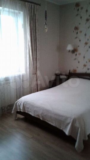 2-к. квартира, 77 м², 1/2 эт.