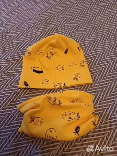 Шапочка и снуд новые на 3-4 года