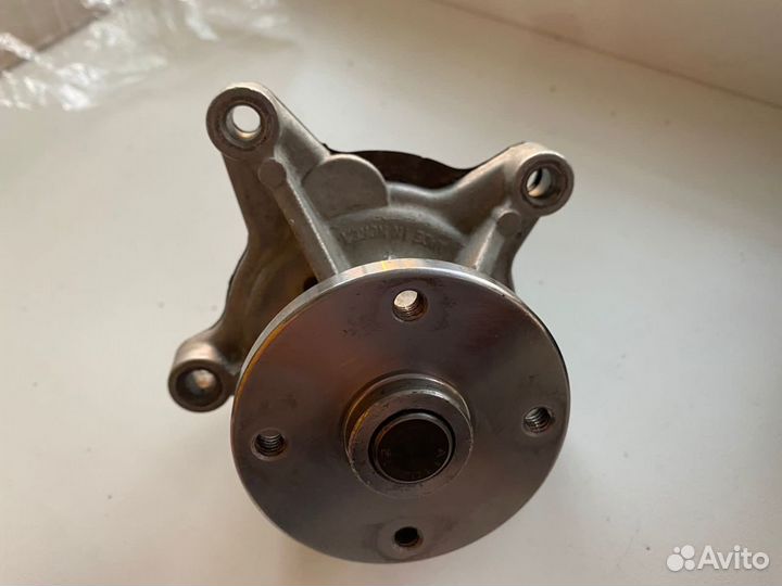 Помпа(водяной насос) для двс G4FC