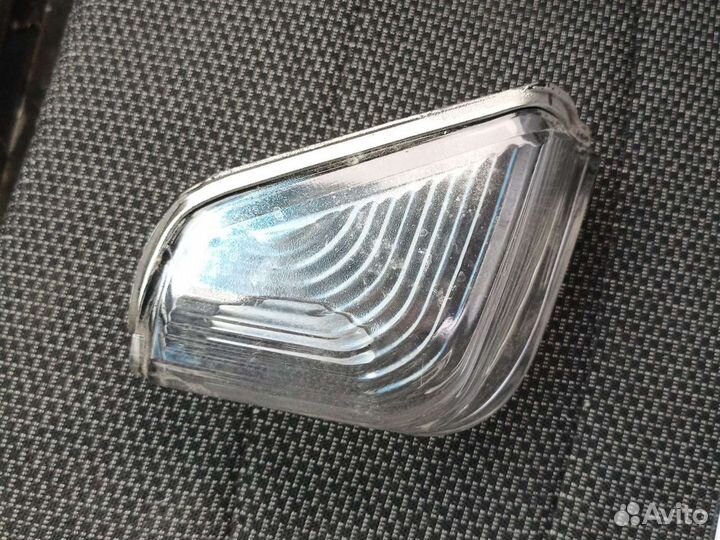 Повторитель поворота в зеркало