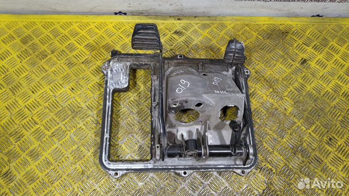 Основание педали Man Tga Tgs Tgx