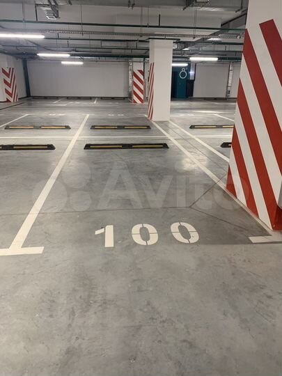 Машиноместо, 13 м²