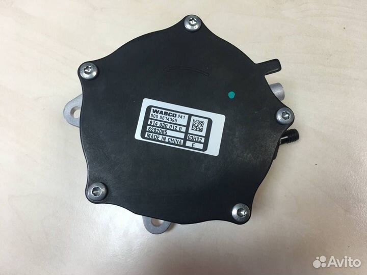 Насос вакуумный Газель ISF2.8 5282085 5270422