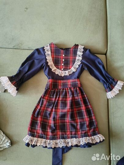 Продается набор одежды на девочку размер 128