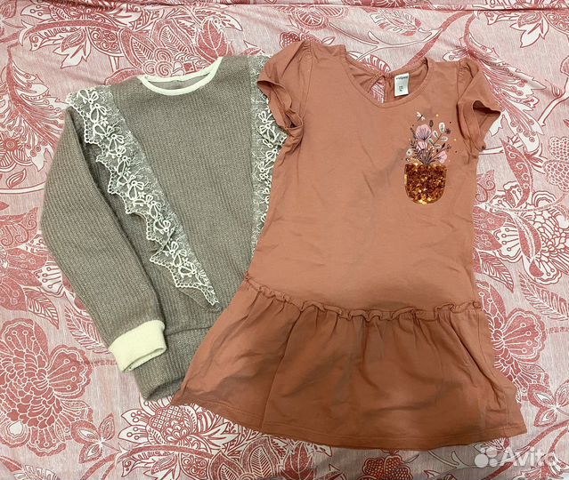 На доставке пакет вещей для девочки 104-116