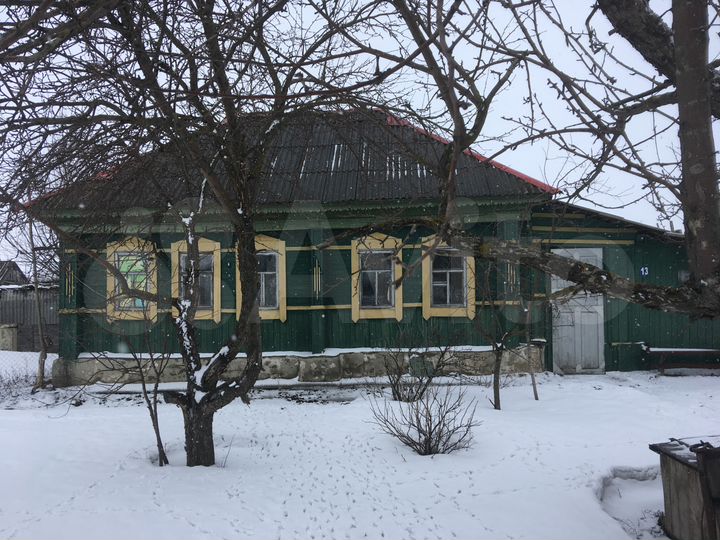 Дом 32,8 м² на участке 27 сот.