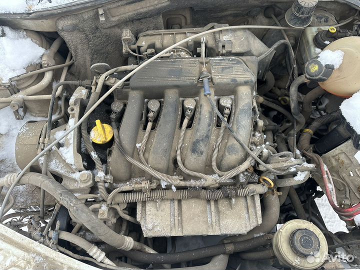 Лада Ларгус в разборе