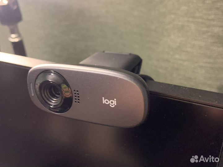 Веб-камера Logitech