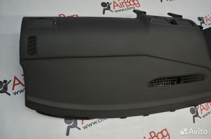 Торпедо панель приборов Skoda Octavia Tour