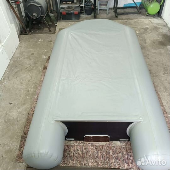 Лодка Фрегат 280е мотор breeze 5 л.с
