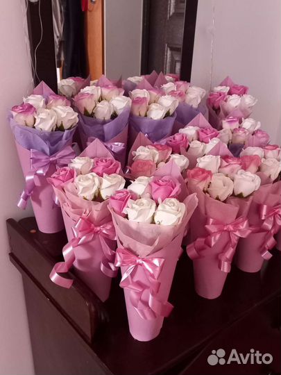 Букеты из 5 мыльных роз,цветы из мыла,мыльные розы