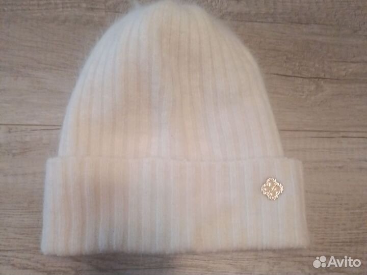 Шапки женские