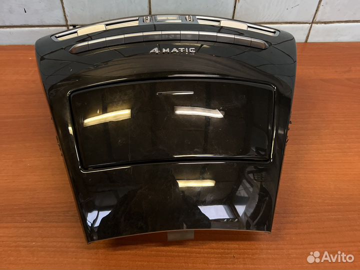 Декоративная панель сборе Мерседес C W216