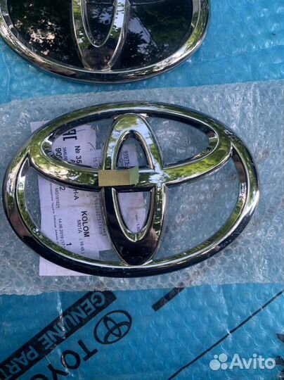 Эмблема toyota land cruiser 200