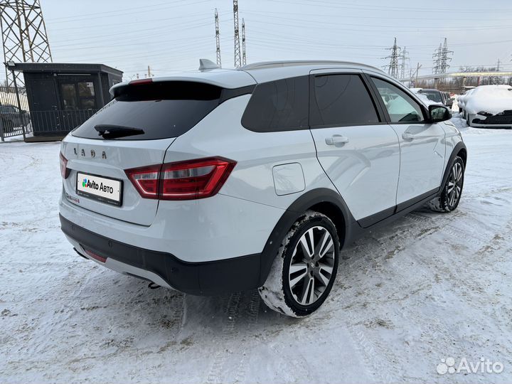 LADA Vesta Cross 1.6 CVT, 2020, 100 000 км