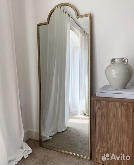 Зеркало напольное в металлической раме
