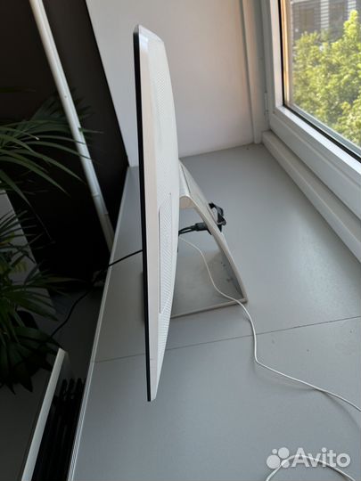 Моноблок HP Pavilion 27