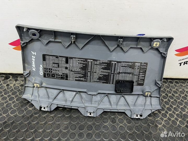 Накладка на торпедо