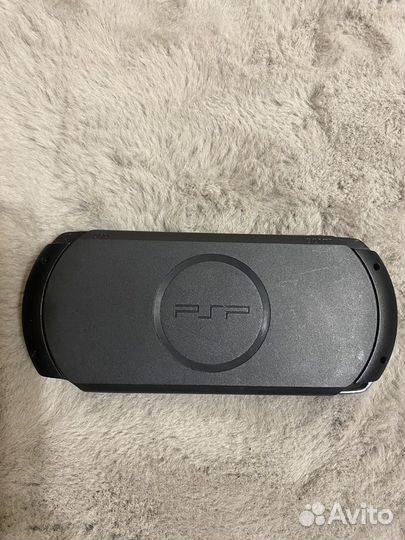 Sony PSP e 1008 прошитая 109 игр