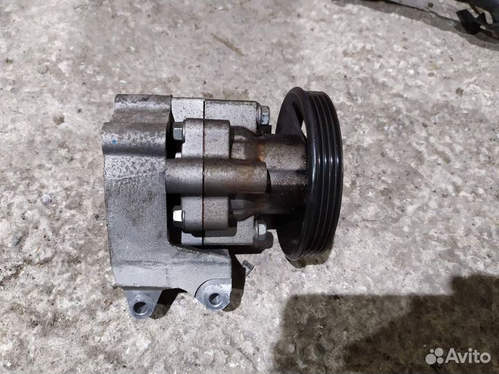 Насос гур 1.6 Шевроле Круз