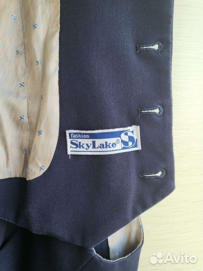 Школьная форма Б/У синяя для мальчика 7-8 лет