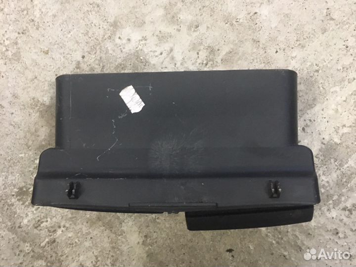 Дифлектор воздушный Peugeot 307 (2870)