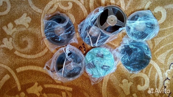 Катушки 365.8штук