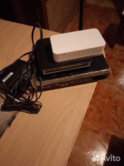 Роутер wi- fi D- link dir-300