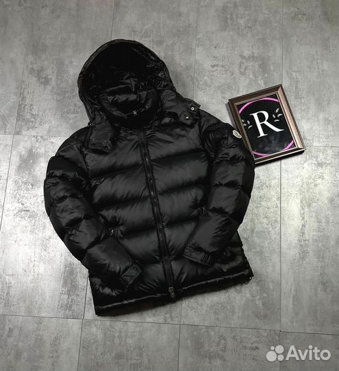 Куртки Moncler на зиму