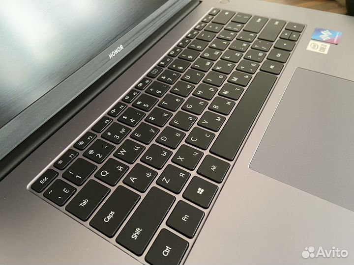 Honor MagicBook X 15 Intel Core i3