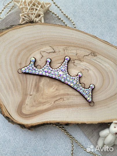 Корона на кичку для художественной гимнастики