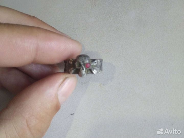 Кольцо серебро с черепом