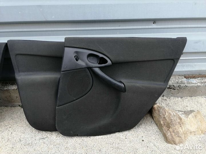 Дверные карты Ford focus 1