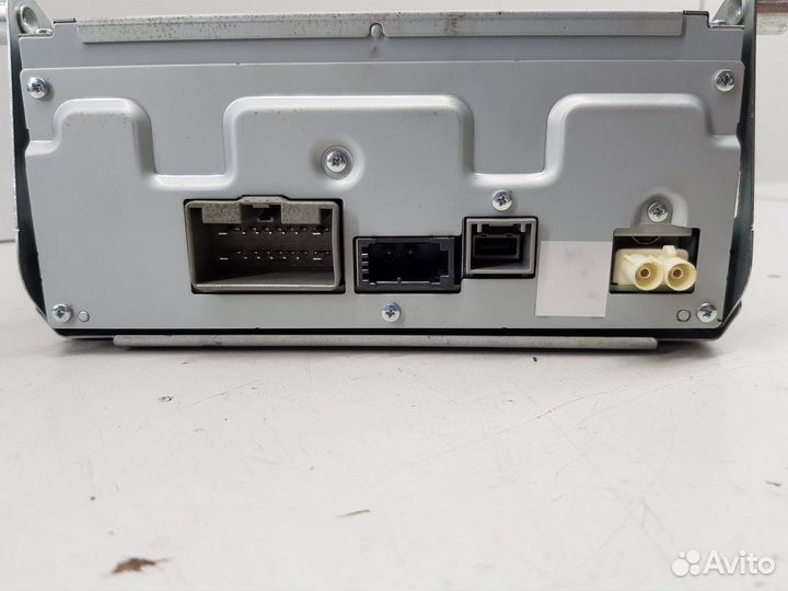 Магнитола (Jaguar XF)