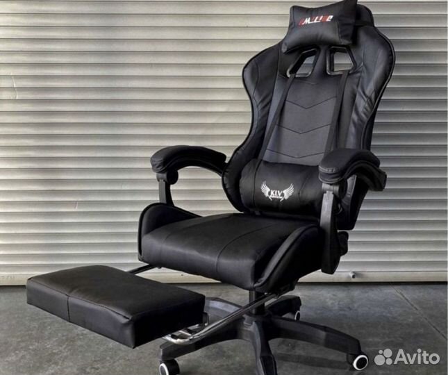 Новое компьютерное игровое кресло