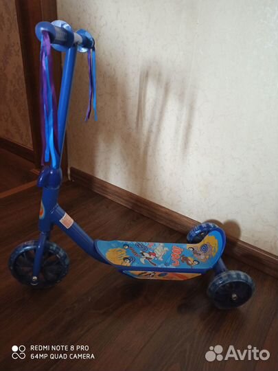 Самокат детский трехколесный