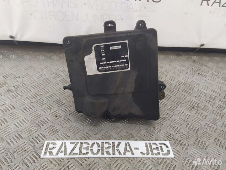 Корпус блока предохранителей renault master 3 10+